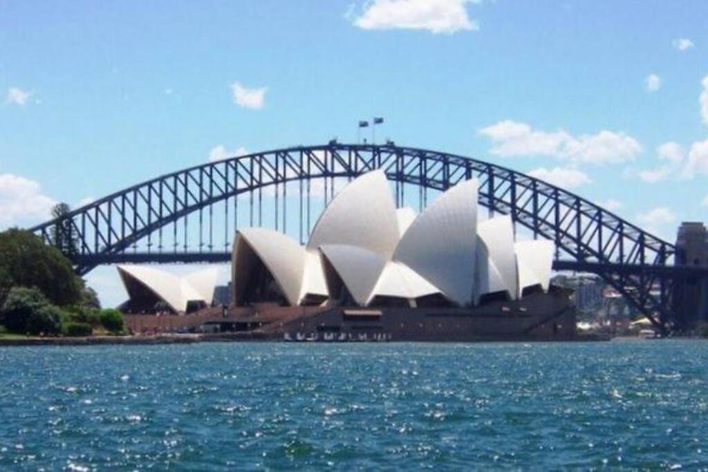1 Private Double Bed With En Holiday home Sydney