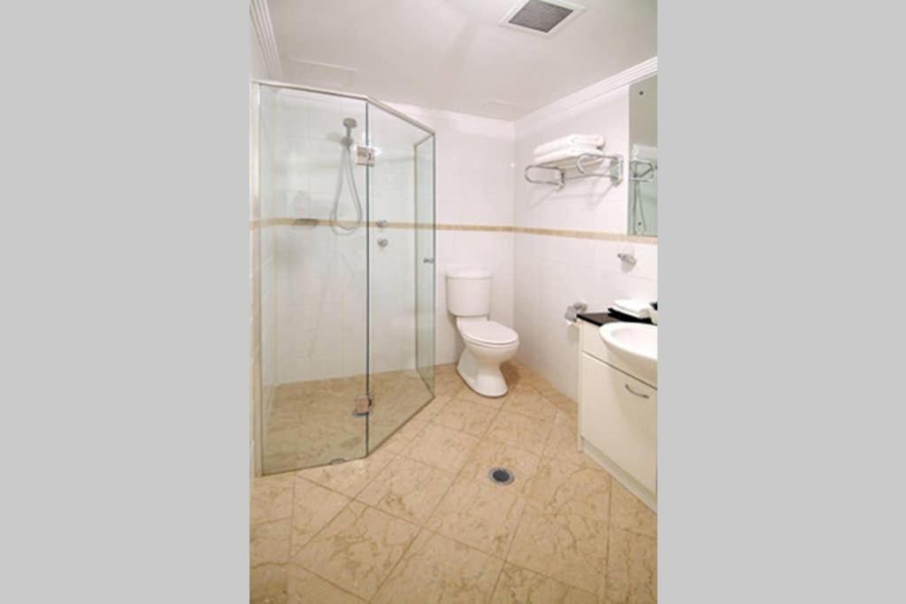 Potts Point Pet Friendly With Balcony *