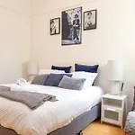 Colourful Bondi Living