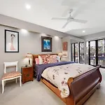 Luxe Pad In Potts Point