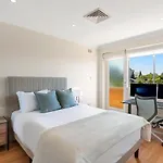 Randwick L 3 Bedroom Apartment + Parking