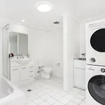 Surry Hills L 1 Bedroom Apartment With Parking