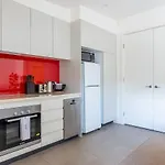 \'The Scandi\' Two Adjacent Sun-Drenched Apartments