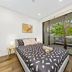 Lovely 1B Apt Near Cbd