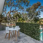 Balmoral Cabana - Large Terrace & 150M To Beach