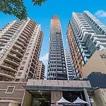 Sky-City Apt 3 Min To Train & Shopping& Everything