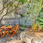 Unique 2 Bedroom Darling Harbour Glebe 2 E-Bikes Included