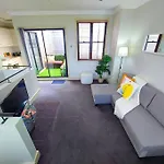 Perfect And Modern Apartment Broadway-Chippendale