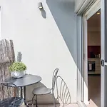 Centrally Located Pyrmont Paradise With Patio