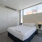 Stunning 2Br With Harbour Views In Bondi Junction