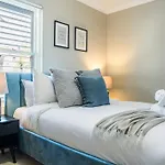 Charming House In Leichhardt