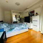 Private Room In Shared House In Pyrmont
