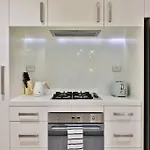 Urban Gem Sancturay - Central, Calm, Comfort