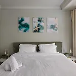 Stunning 1Bed Surry Hills Balcony Apt W Parking
