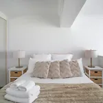 Loft Style Apartment In The Heart Of Surry Hills