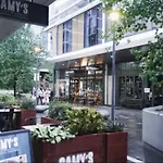 08Mascot Abnb-Inspired 1Br With Open-Style Second Room, Free Parking