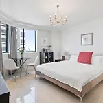 92B Stylish Abnb Property With Local Flair In Sydney