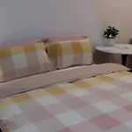 Convenient Studio - Surry Hills