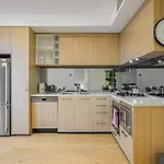 Leichhard Lovely 2Br Apt With Pool