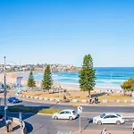 Bondi Beachfront Retreat - Beach Views