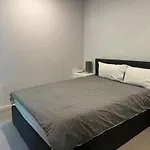 2 Bed 2 Bath 1 Car Accommodation