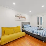 Stylish 3Br House With Parking & Icc&Darling Harbour-8 Mins Walk