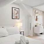 4 Story Terrace House In Darlinghurst