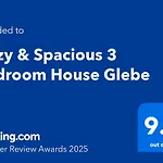 Cozy & Spacious 3 Bedroom House Glebe