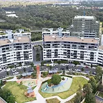 Scenic Skyline View2Br Apt Close To Olympicpark