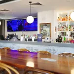 Crown Hotel Surry Hills