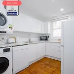 Sea Breeze Retreat, Ground Floor Convenience By One Luxe Stay Serviced Apartment & Vacation Rental Manly Beach, Northern Beaches, Sydney