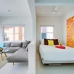 Bondi Beachfront Penthouse Apartment