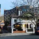 Mclaren Hotel - North Sydney