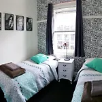 Balmain Bed And Breakfast
