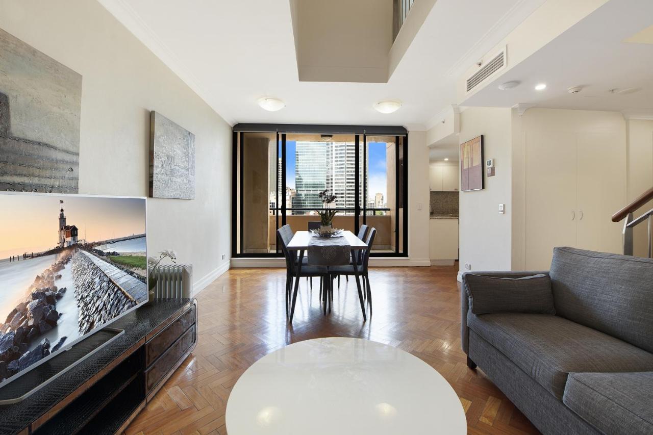 Yehs Harbour Sydney