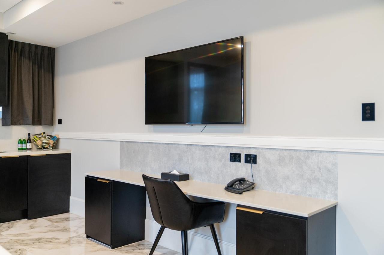 & - Parramatta Marsden Street By Ihg Hotel