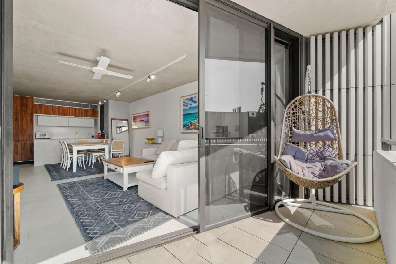 Premium Bondi 2 Bedroom With View And Parking *