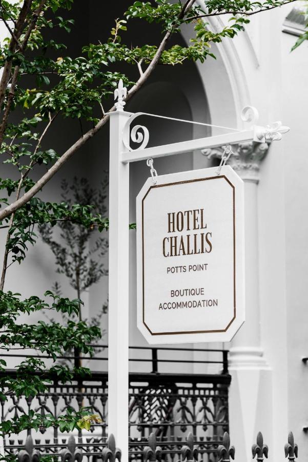Challis Potts Point 3*