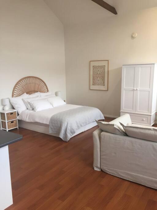 Freshwater Village Apartment