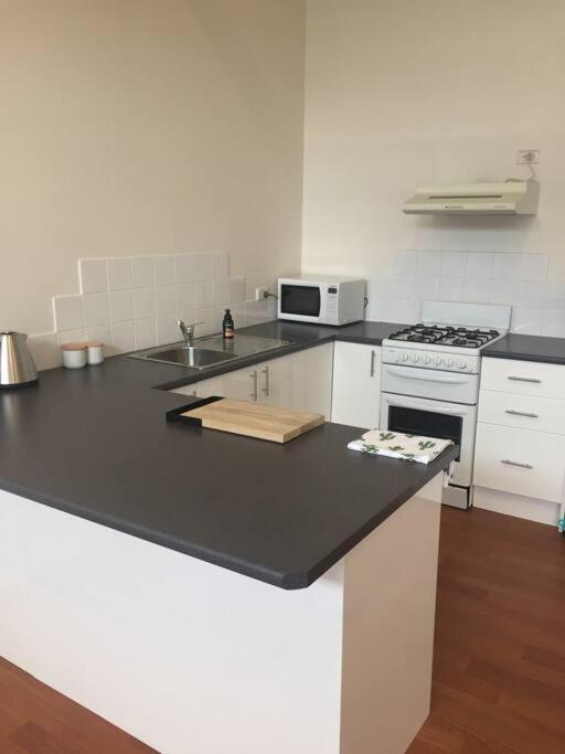 Apartment Freshwater Village Sydney