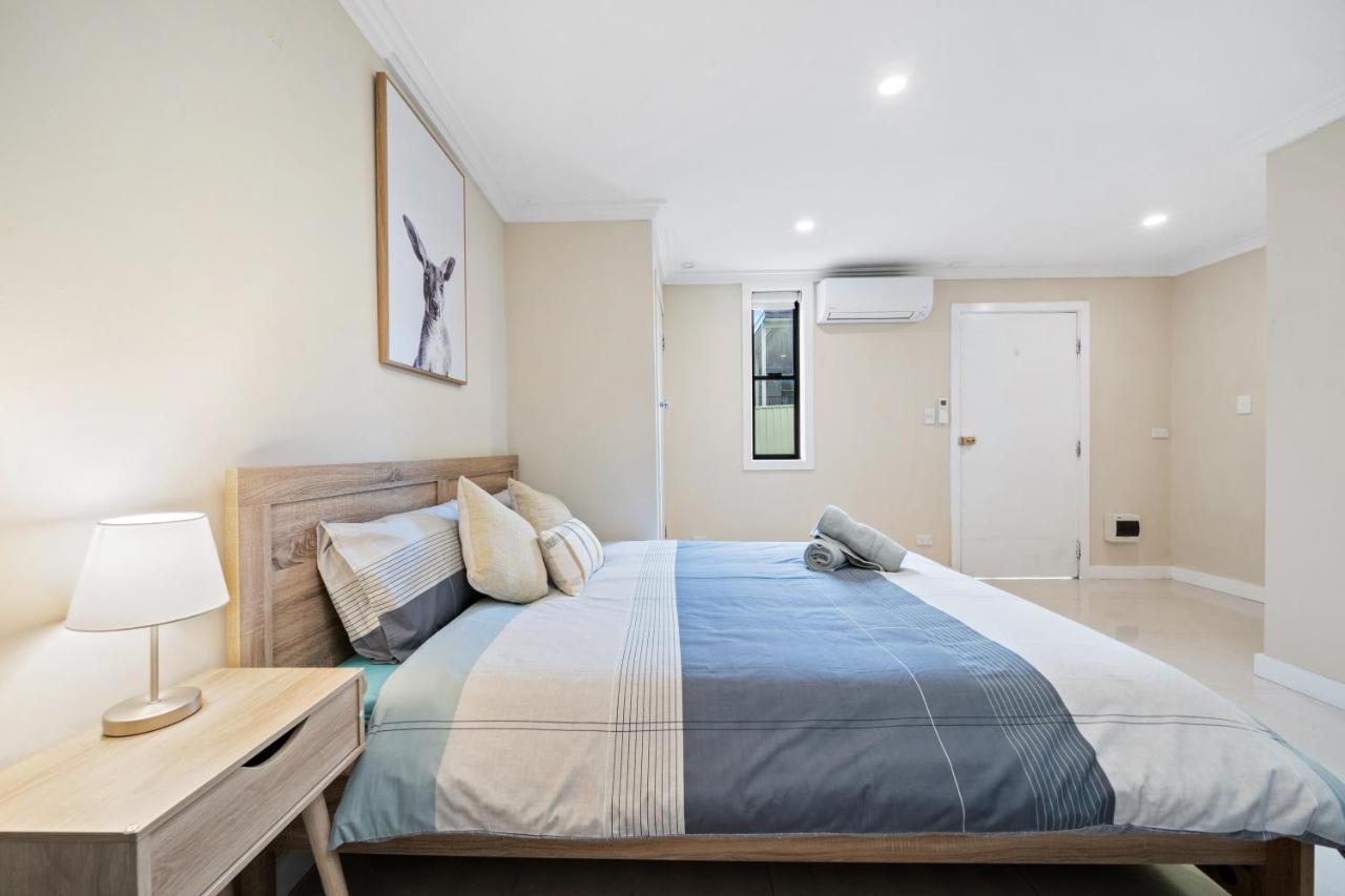 New 1-bedroom House With Free Parking Holiday home Sydney