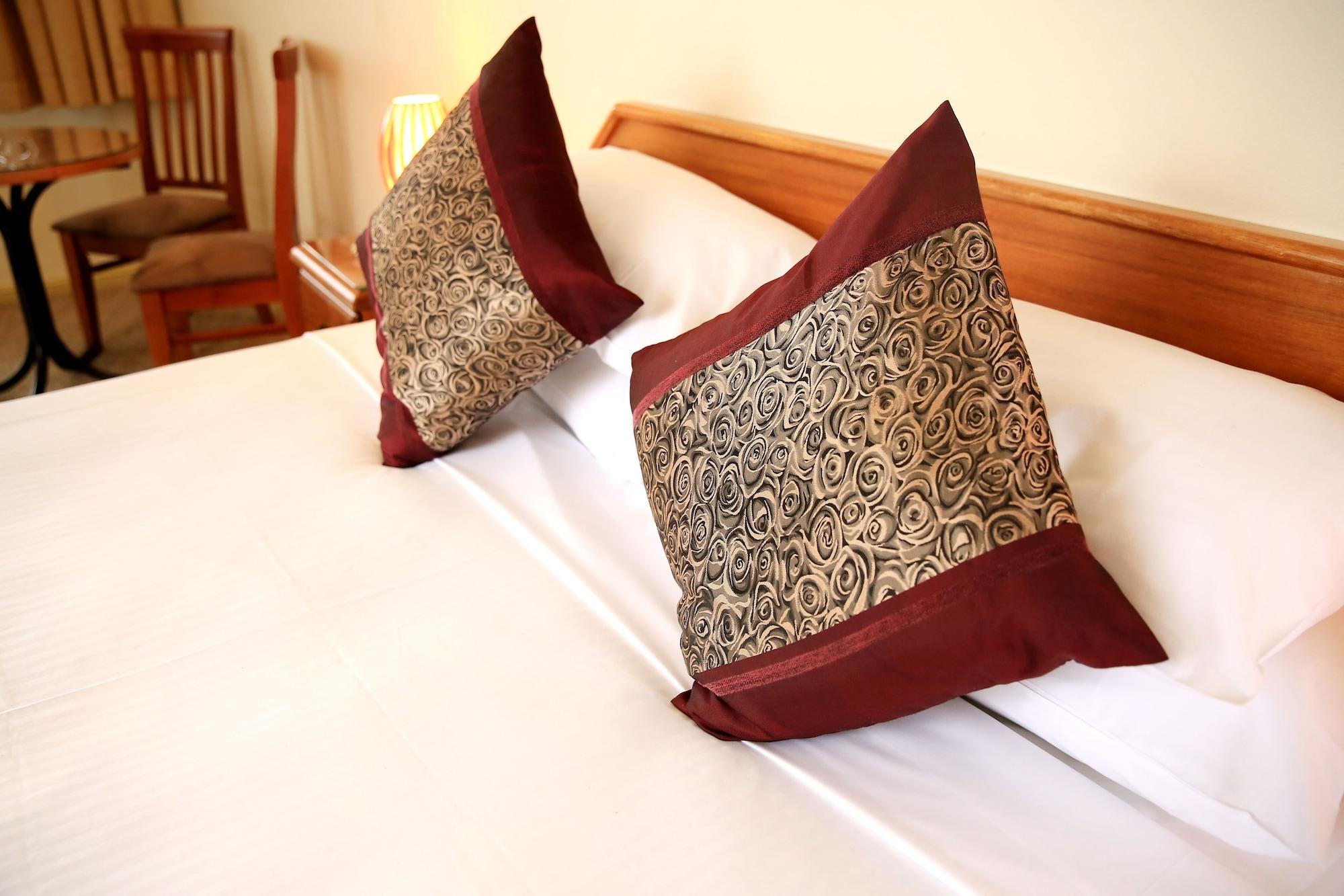 Hotel Ryde 4*