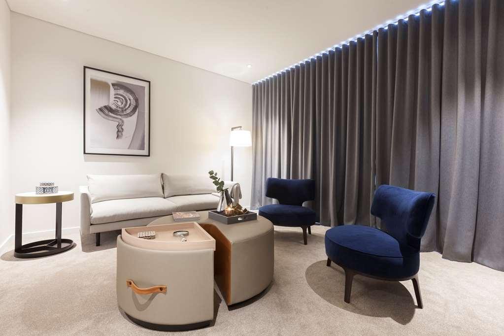 One Global Square Hotel 5*