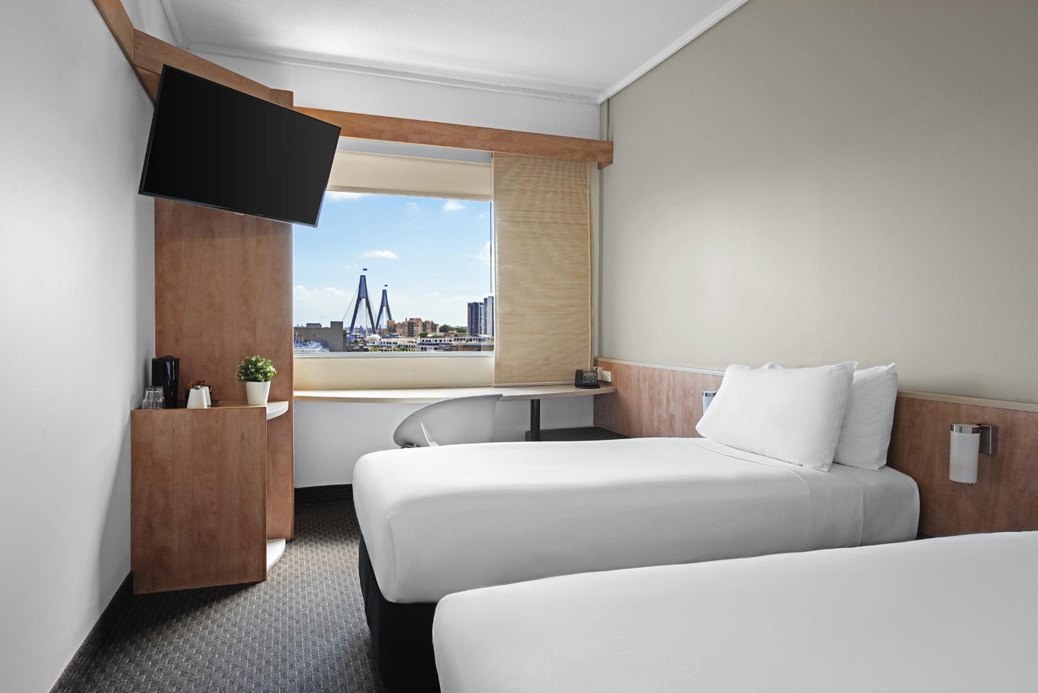 Ibis Darling Harbour 3*