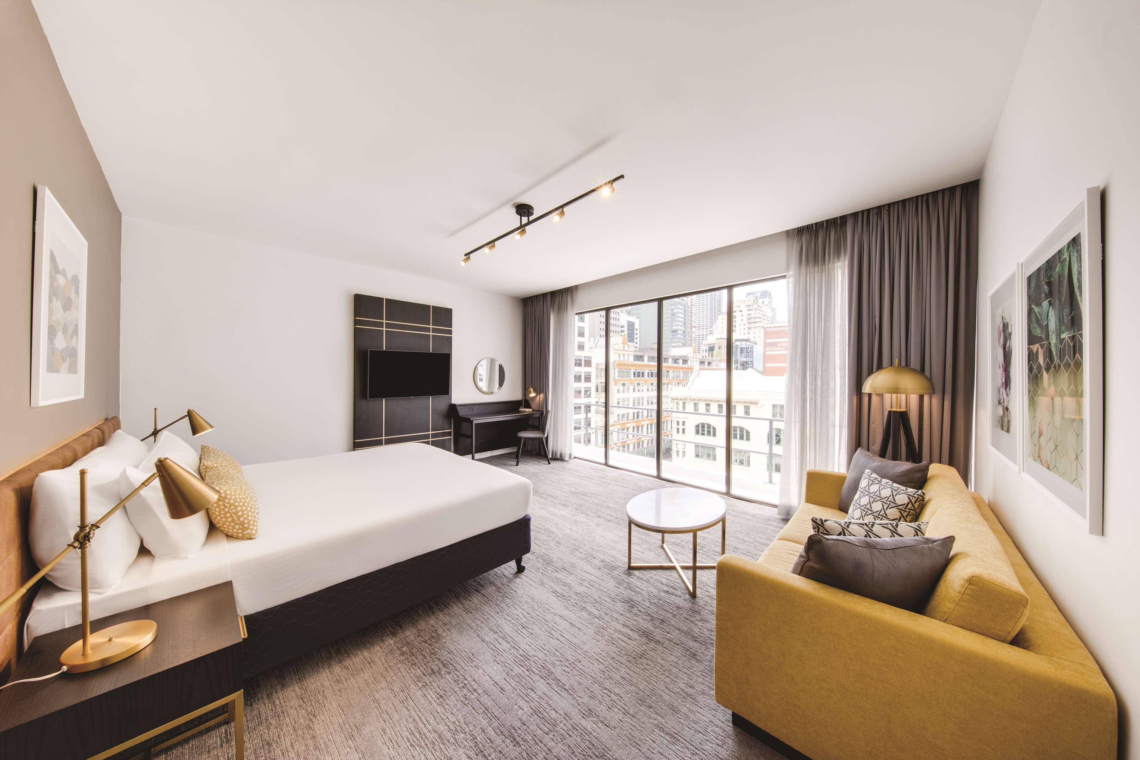 Vibe Hotel 4*