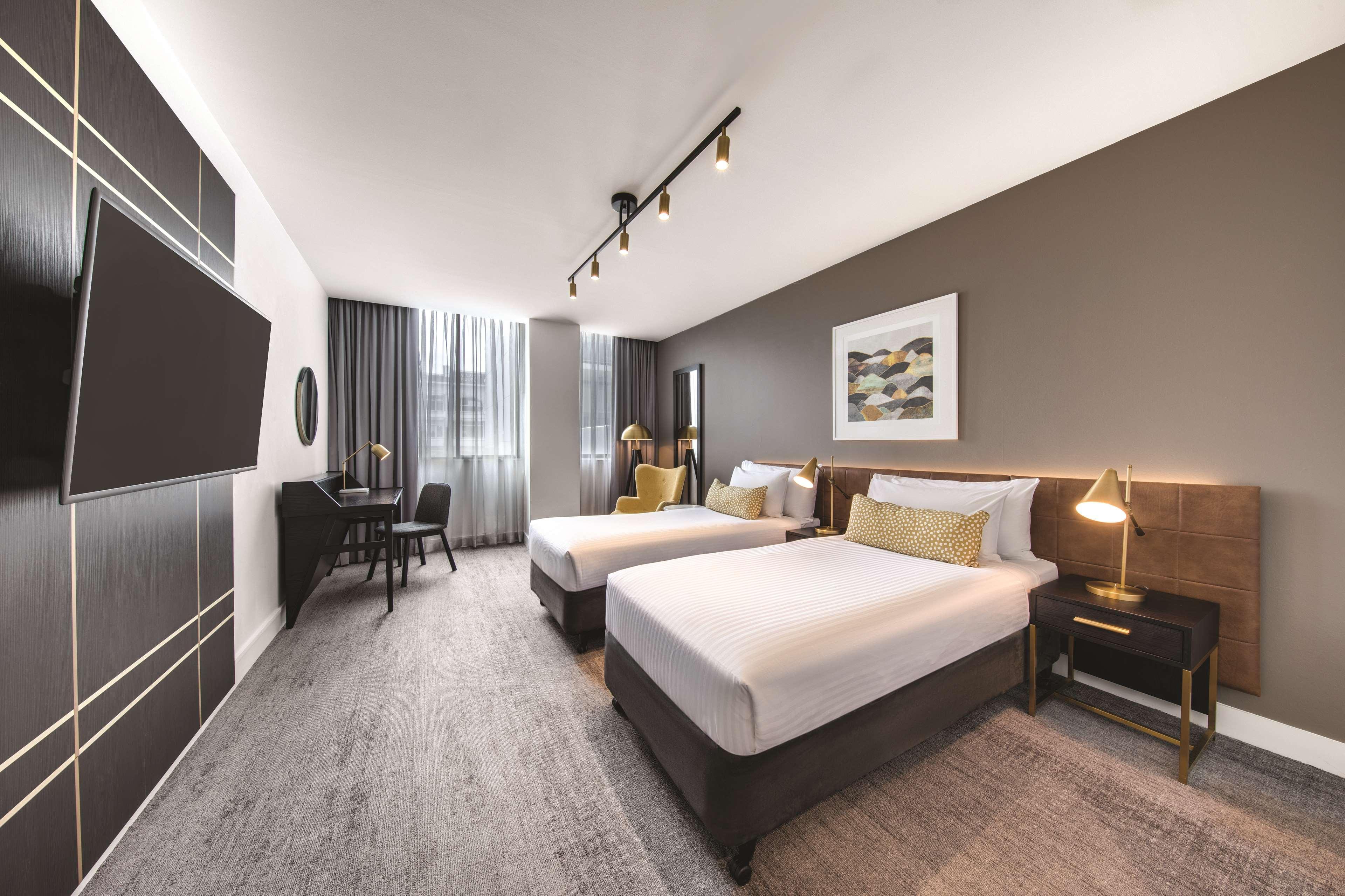 Vibe Hotel 4*