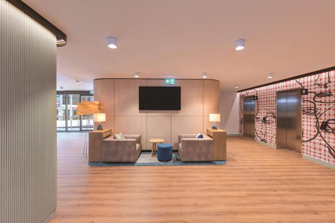 Hotel Travelodge Hurstville 3*