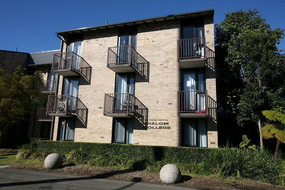 Randwick Space 3*