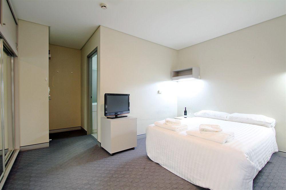 Randwick Space Hotel 3*