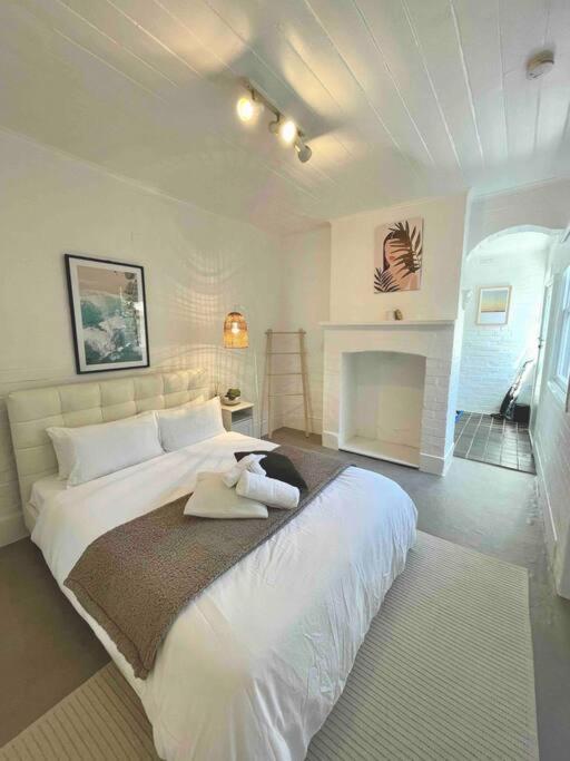 Apartment Rear Studio With Open Space